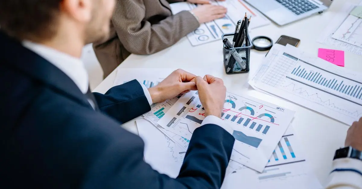 Wie man eine SWOT-Analyse für die Unternehmensberatung nutzt
